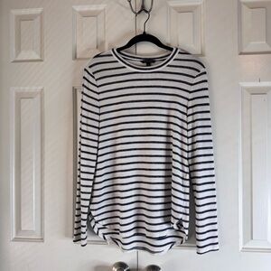 Banana Republic Navy White Striped Long Sleeve Top Size Small.